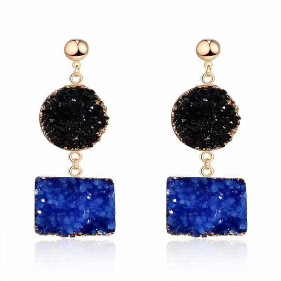 Sparkly Druzy Round Dangle Earrings - Picture 3 of 4